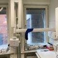 1390179-37 Tandläkarklinik: Intego pro tandläkarstol, röntgen, lampa, autoklav
