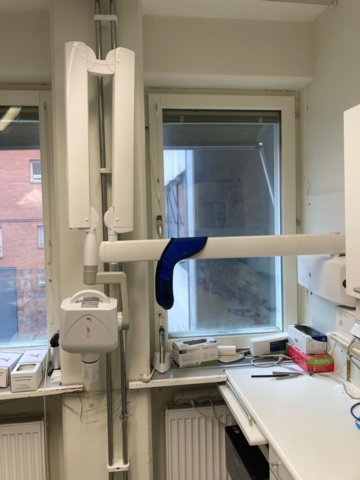 1390179-37 Tandläkarklinik: Intego pro tandläkarstol, röntgen, lampa, autoklav