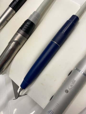 1390179-28 Tandläkarklinik: Intego pro tandläkarstol, röntgen, lampa, autoklav