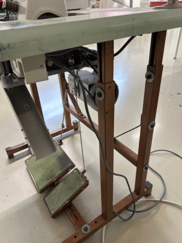 1367528-11 Sewing machine - Brother EF4-B511