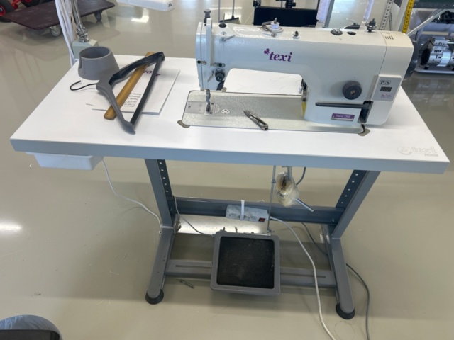 1367536-1 Sewing machine - Texi Tronic One