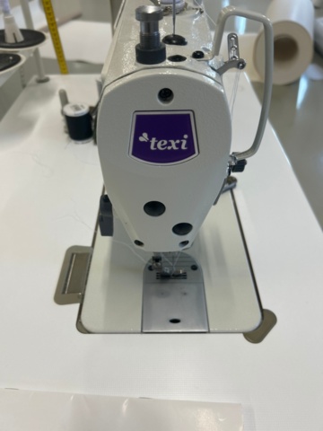 1367536-9 Sewing machine - Texi Tronic One