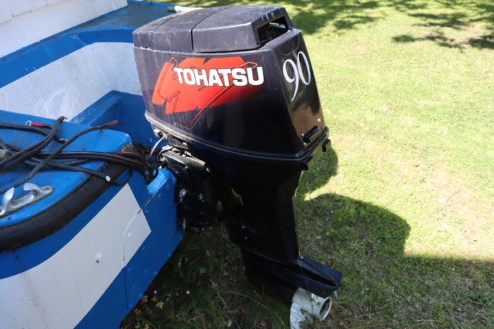 1391211-4 Outboard Tohatsu 90 HP 2-stroke