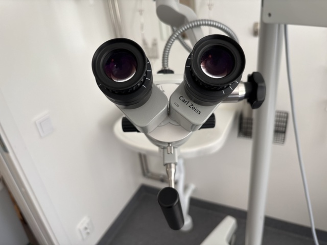 1386888-6 Mobile microscope - Carl Zeiss S100 OPMI Pico