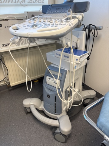1386901-9 Ultraljudsmaskin GE Healthcare Voluson S8
