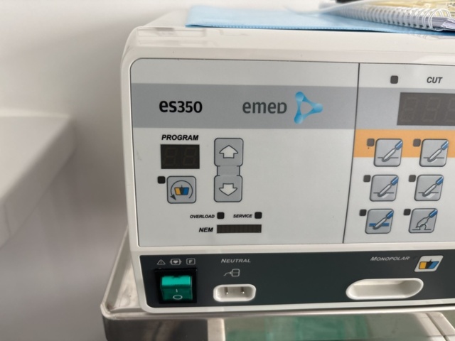 1386903-3 Diatermiapparat inklusive diverses tillbehör -  EMED ES350