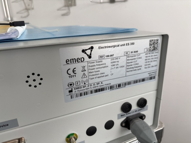 1386903-5 Diatermiapparat inklusive diverses tillbehör -  EMED ES350