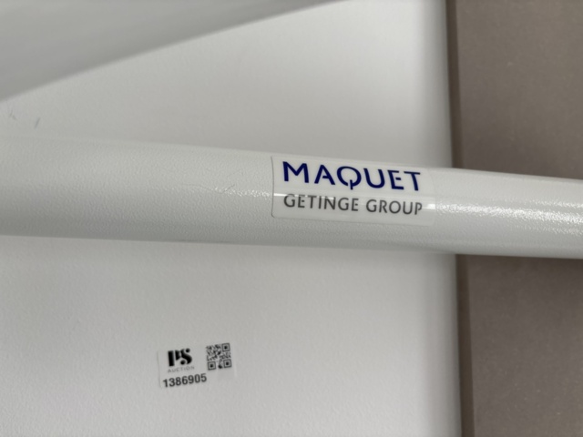 1386905-3 Väggmonterad behandlingslampa – Maquet Lucea 40