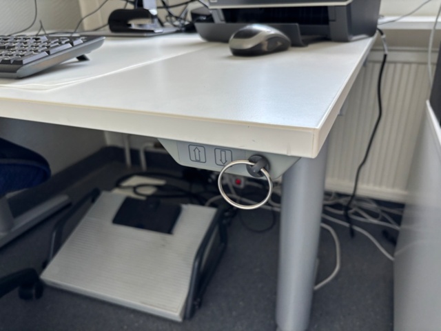 1386921-9 Kontorsmöblemang i receptionen