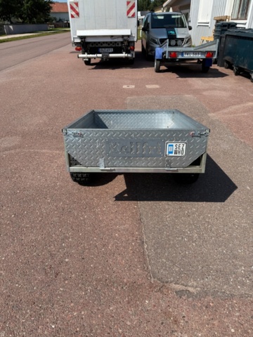 1351677-4 Farm trailer Kellfri for ATV/Farm tractor/Mower. New condition!