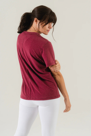 1391914-6 Shirt, 15 pcs, Aiychim Raw Plot Twist Tee, Size small