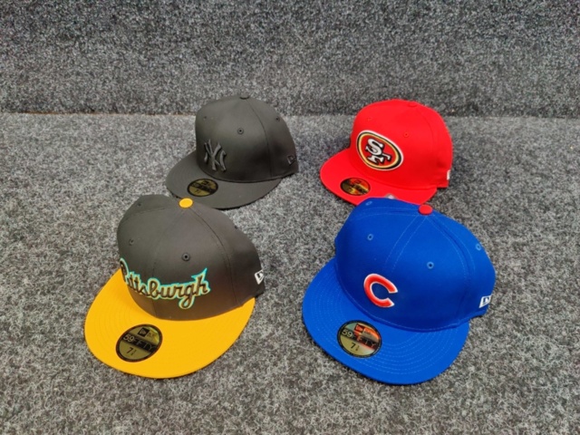 1391579-1 4 pcs Caps New Era, size 7 3/8 (58.7 cm)