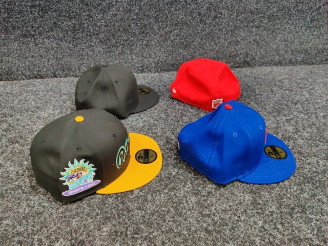 1391579-3 4 pcs Caps New Era, size 7 3/8 (58.7 cm)