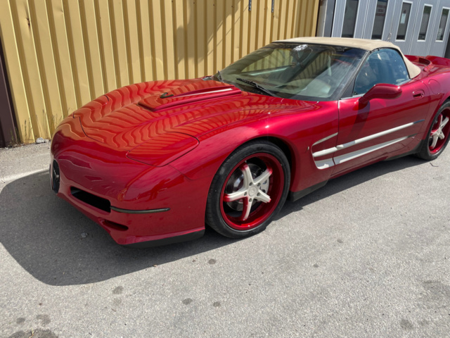 1392114-1 Chevrolet Corvette Convertible 5.7 V8 Hydra-Matic, 355hp, 2003