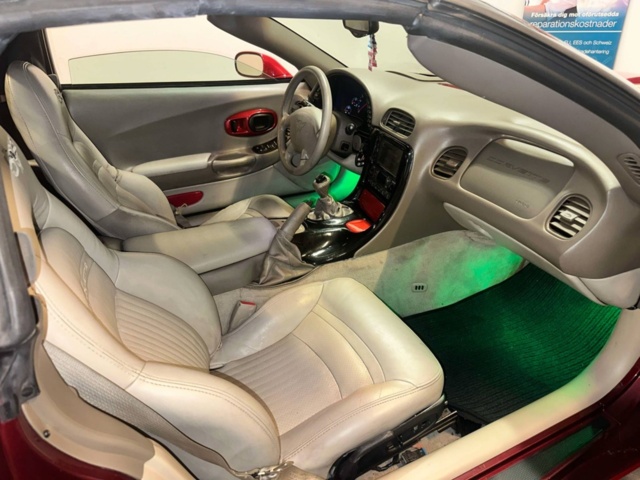 1392114-6 Chevrolet Corvette Convertible 5.7 V8 Hydra-Matic, 355hp, 2003