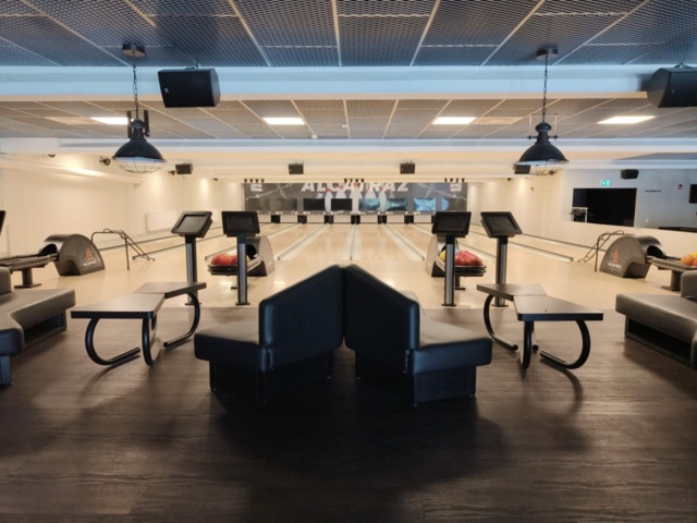 1331763-1 Komplett bowlinganläggning