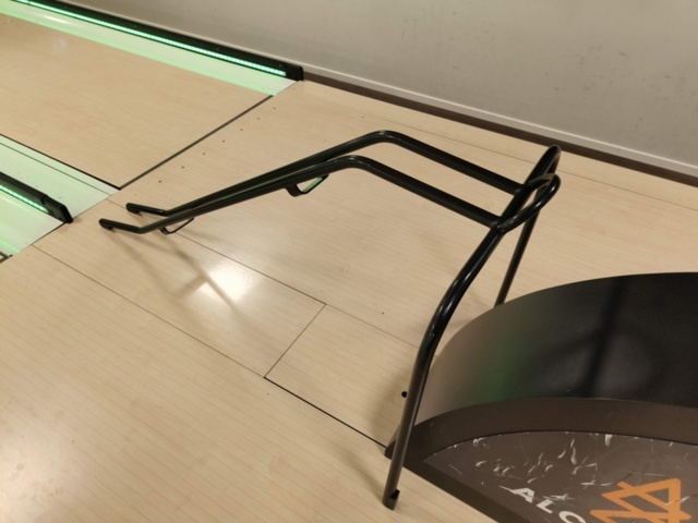 1331763-12 Komplett bowlinganläggning