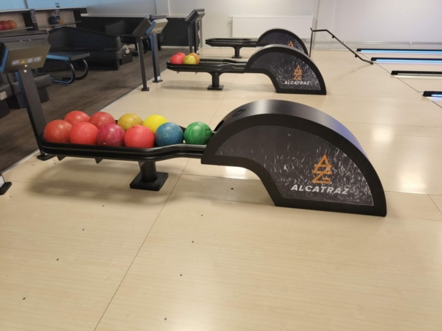 1331763-13 Komplett bowlinganläggning