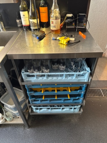 1366863-2 Stainless steel dishwashing station with dishwasher and dish rack holder