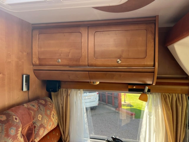 1385791-30 Motorhome Rapido 966M Mercedes-Benz Sprinter 316 CDI -05