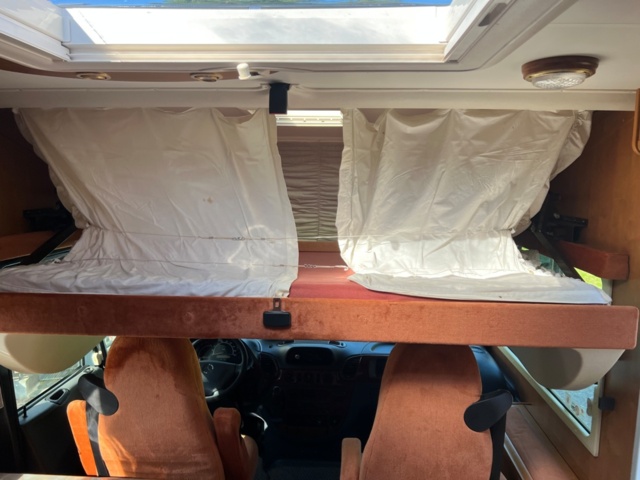 1385791-31 Motorhome Rapido 966M Mercedes-Benz Sprinter 316 CDI -05