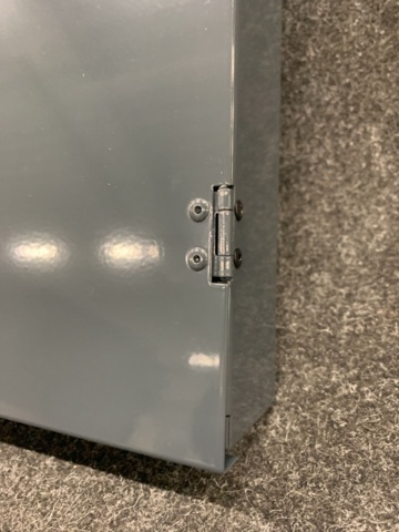 1392426-5 OR-skåp A3 smal brandlås, grå