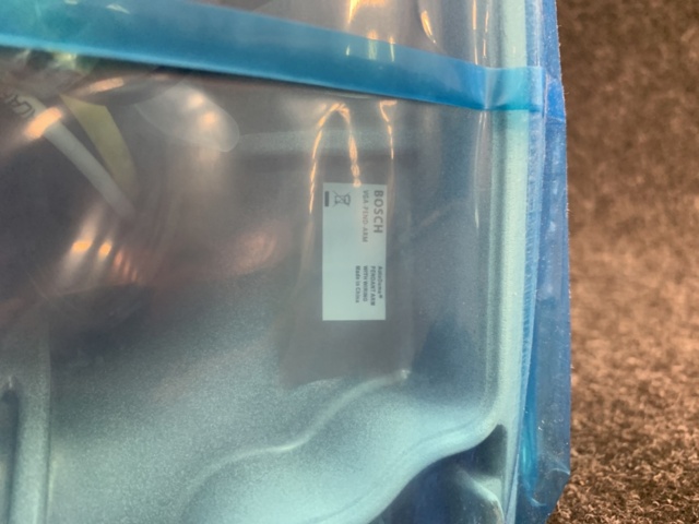 1392431-19 Väggarmsfäste med nätdelsbox, Bosch VG4-A-PA0