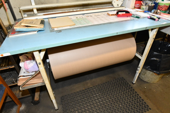 1393343-2 Packing bench and more