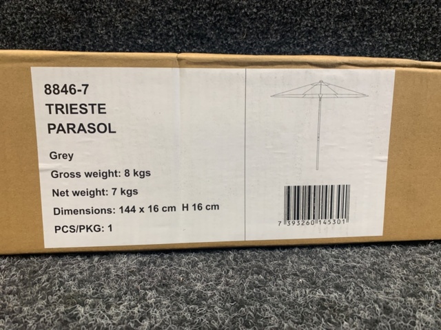 1393247-4 Träparasoll Brafab Trieste 2,5m Grå