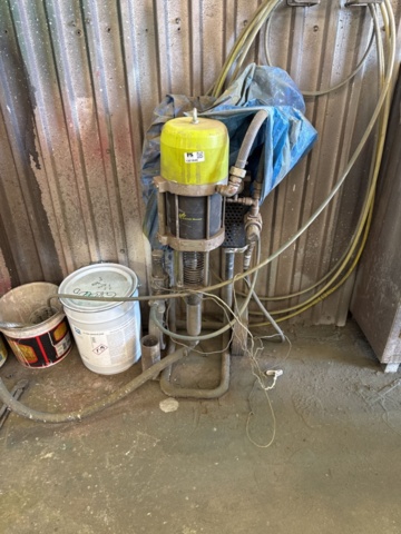 1321846-1 Kremlin Reason 40-25 & Grund färgspruta