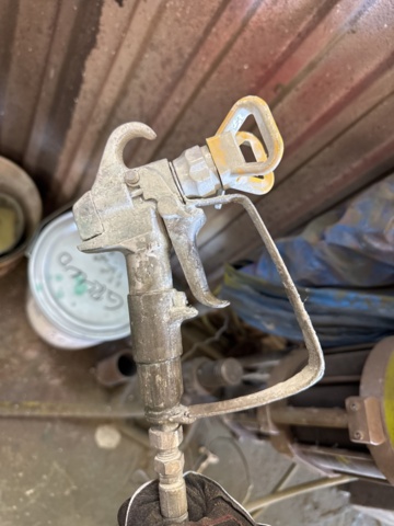 1321846-9 Kremlin Reason 40-25 & Grund färgspruta