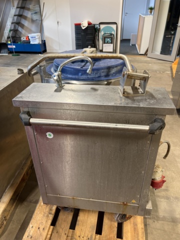 1370389-5 Gryta EasyMobile -2013