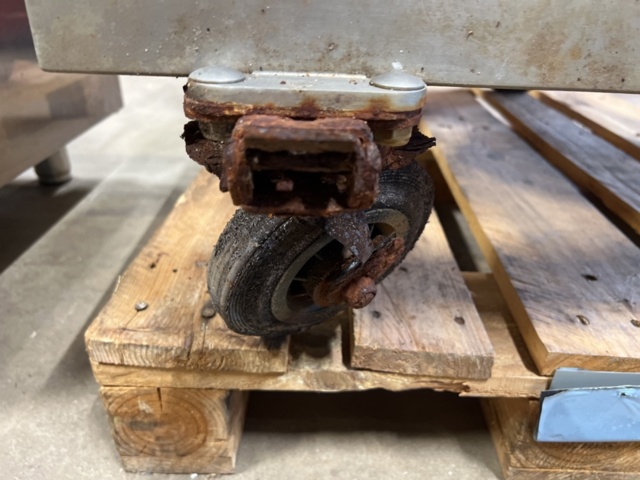 1370389-9 Gryta EasyMobile -2013