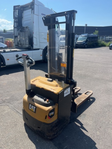 1384481-5 Truck Caterpillar NSP12N2I -2019