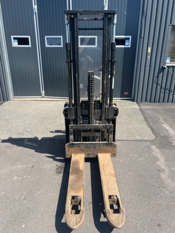 1384481-7 Truck Caterpillar NSP12N2I -2019