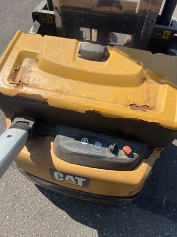 1384481-16 Truck Caterpillar NSP12N2I -2019