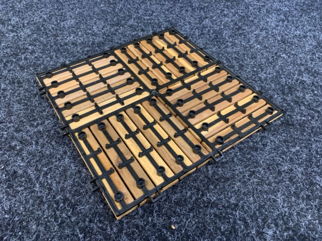 1393583-6 9 kvm Klicktrall Interbuild Golden Teak