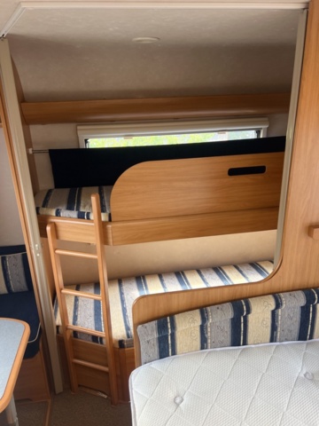 1394358-14 Caravan Adria Mobil Classica 663 UK Adria -2007