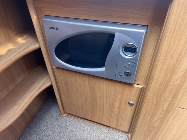 1394358-21 Caravan Adria Mobil Classica 663 UK Adria -2007