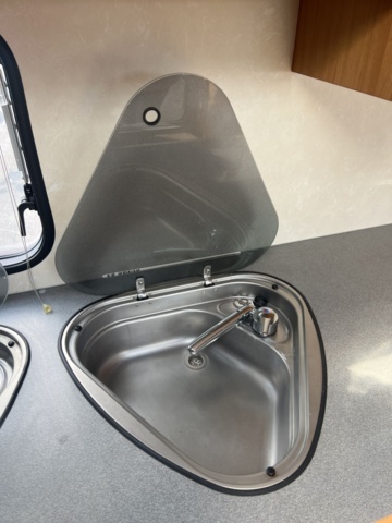 1394358-24 Caravan Adria Mobil Classica 663 UK Adria -2007