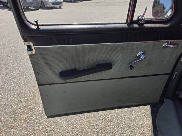 1392115-8 Mercedes-Benz 180 Manual, 68hp, 1960