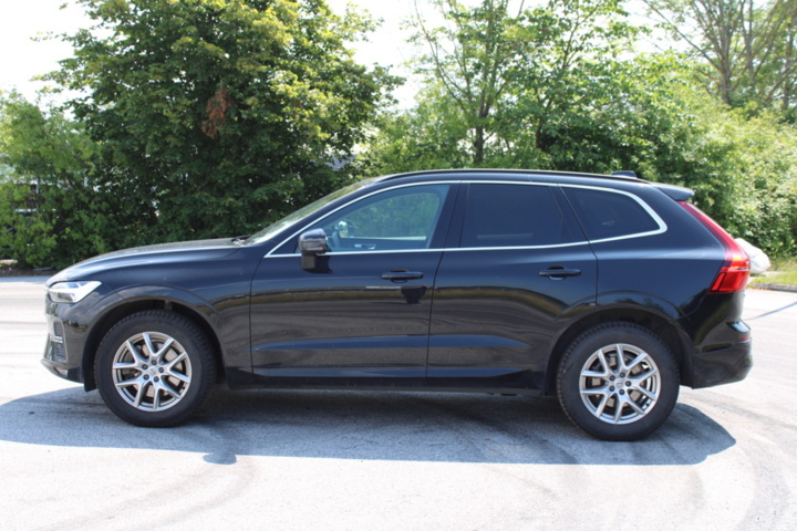 1391989-2 Volvo XC60 B4 AWD Geartronic, 197hp, 2022