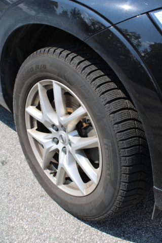 1391989-8 Volvo XC60 B4 AWD Geartronic, 197hp, 2022