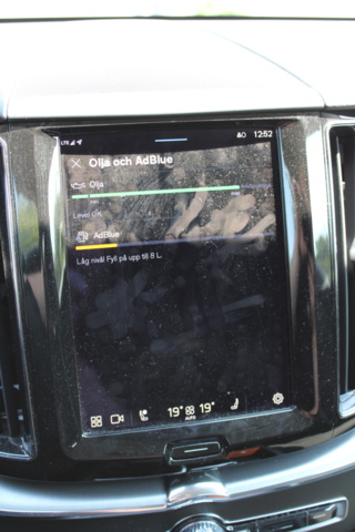 1391989-21 Volvo XC60 B4 AWD Geartronic, 197hp, 2022