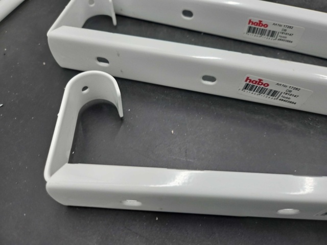 1394389-3 Wall bracket, 13 pcs, Habo & Bårebo, white metal