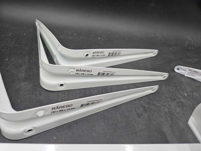 1394389-4 Wall bracket, 13 pcs, Habo & Bårebo, white metal