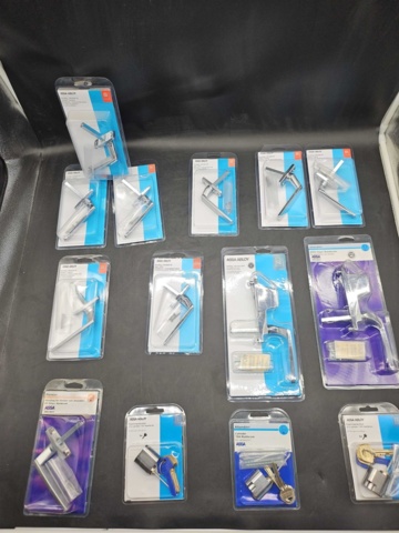 1394399-1 Door handles & cylinders – ASSA