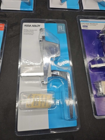 1394399-6 Door handles & cylinders – ASSA