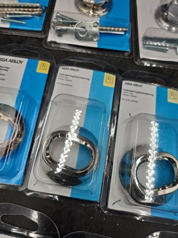 1394400-3 Cylinderringar och låsdetaljer  – Assa Abloy, blandade modeller