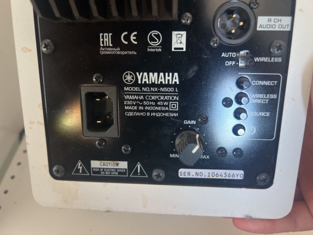 1358001-4 Aktiva högtalare 4 st - Yamaha NX-N500